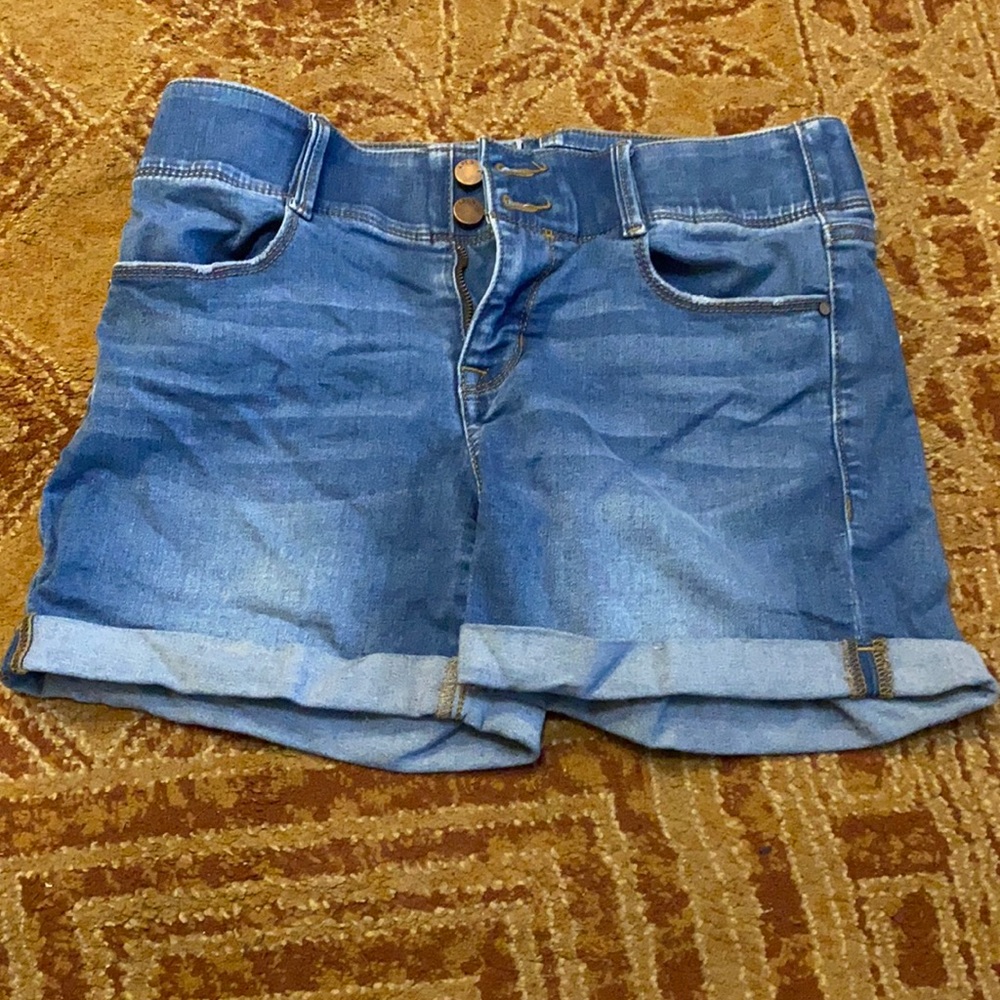 Apt.9 jean shorts